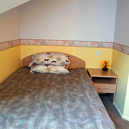 招待所 瑞瓦尔咖啡店旅馆