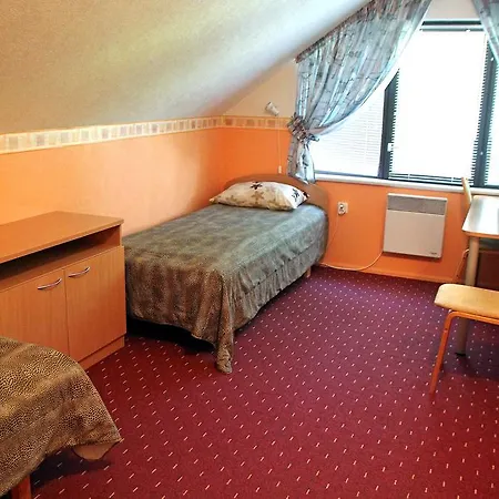 Rivaal Guesthouse-cafe Guest house