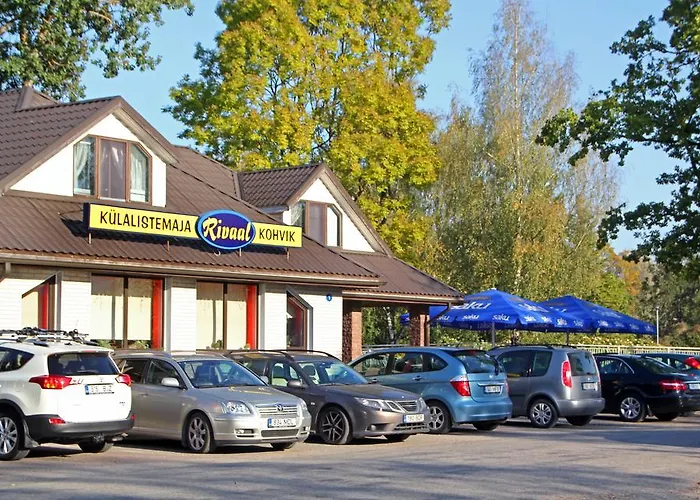 Rivaal Guesthouse-cafe 3* Poltsamaa